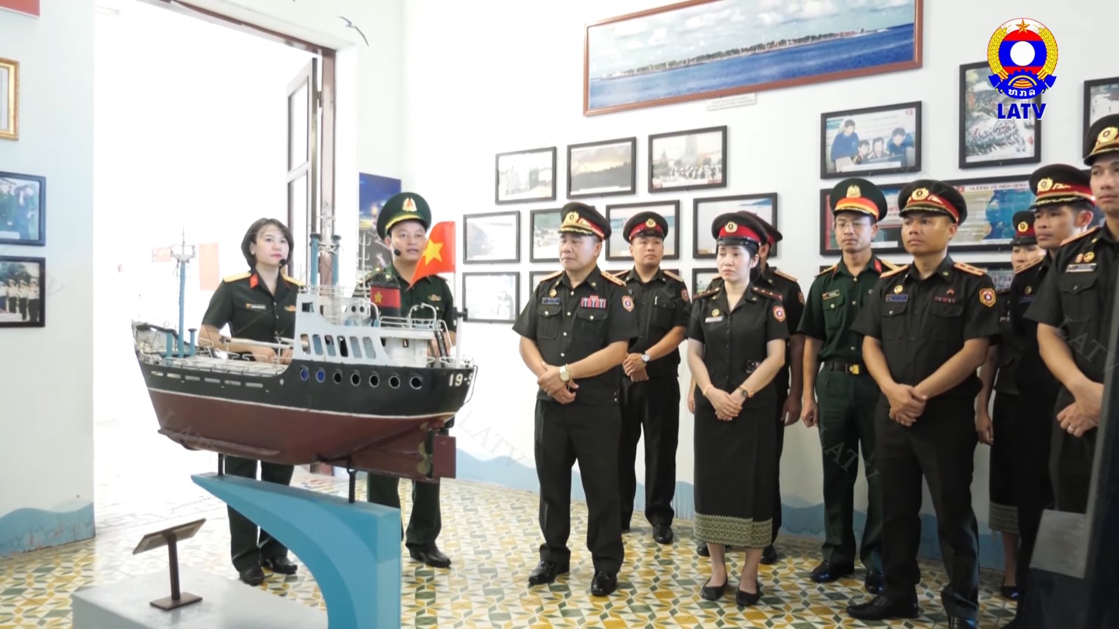 ຄະນະນາຍທະຫານໜຸ່ມກອງທັບປະຊາຊົນລາວ ໄປຢ້ຽມຢາມ…