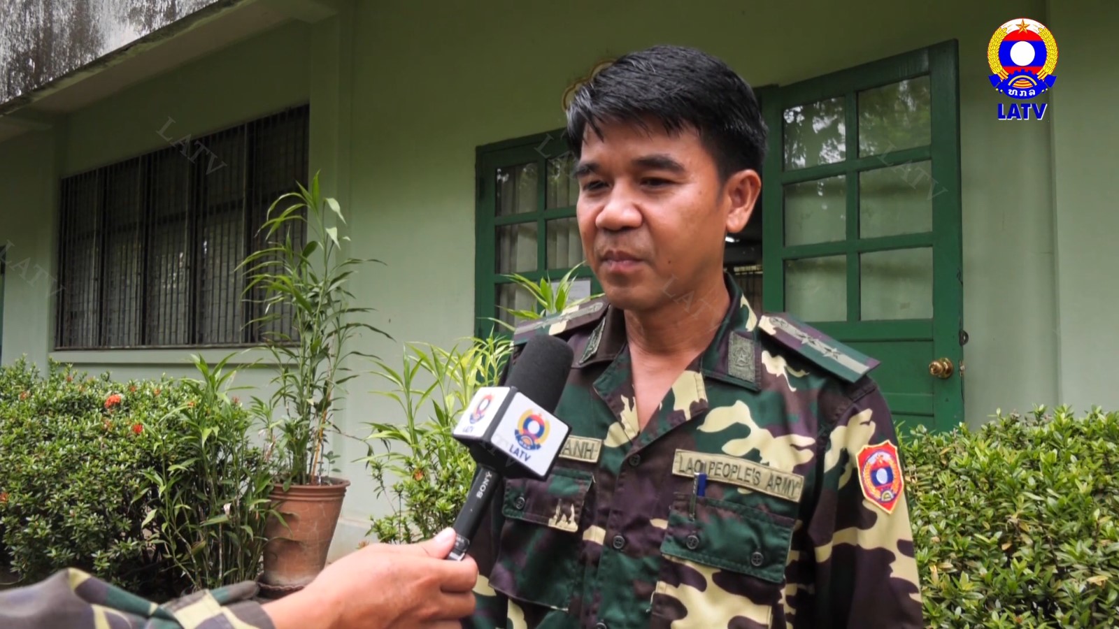 ຮອງຫົວໜ້າກົມໃຫຍ່ການເມືອງກອງທັບ ເຄື່ອນໄຫວຊີ້ນຳວຽກງານການກະກຽມເປີດເຝິກອົບຮົມວິຊາຄູຊັ້ນປະຖົມສຶກສາ.