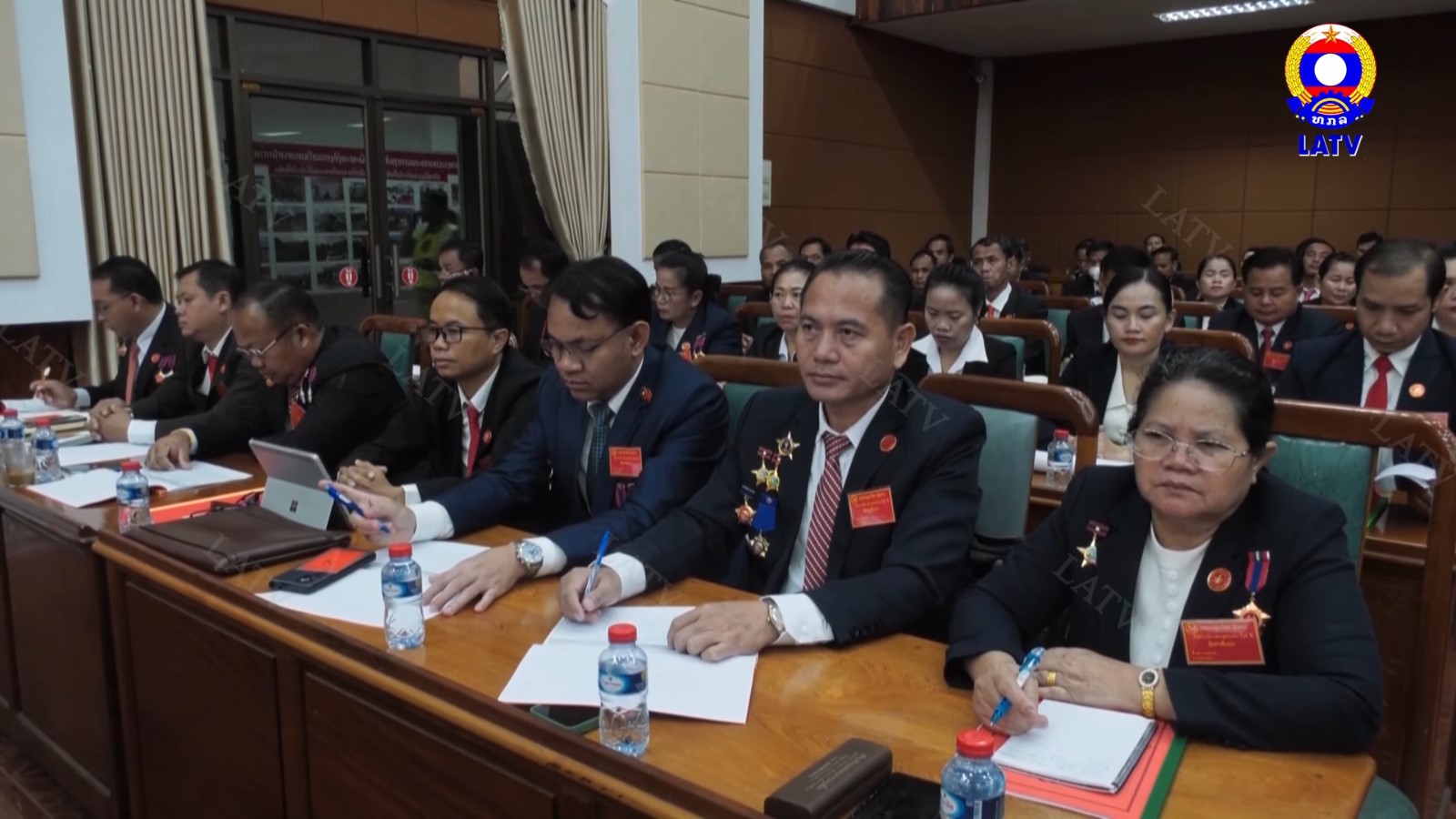 ສະຫາຍ ພົນເອກ ຈັນສະໝອນ ຈັນຍາລາດ ໂອ້ລົມຕໍ່ກອງປະຊຸມໃຫຍ່ຜູ້ແທນອົງຄະນະພັກ ແຂວງ ສາລະວັນ ຄັ້ງທີ X.